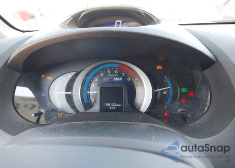 2011 Honda Insight Lx z USA, uszkodzony, nr VIN JHMZE2H5XBS008083